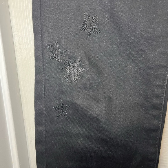 SALE! Bundle & Save Kenzie 5 pocket skinny jeans black . Sz 2/26 - Picture 4 of 6